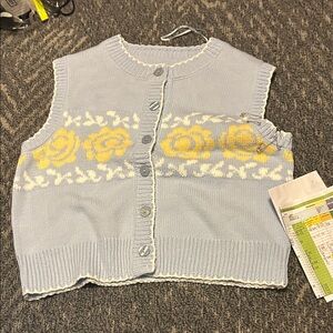 Easter NWT Chic Floral Button-Up Cardigan